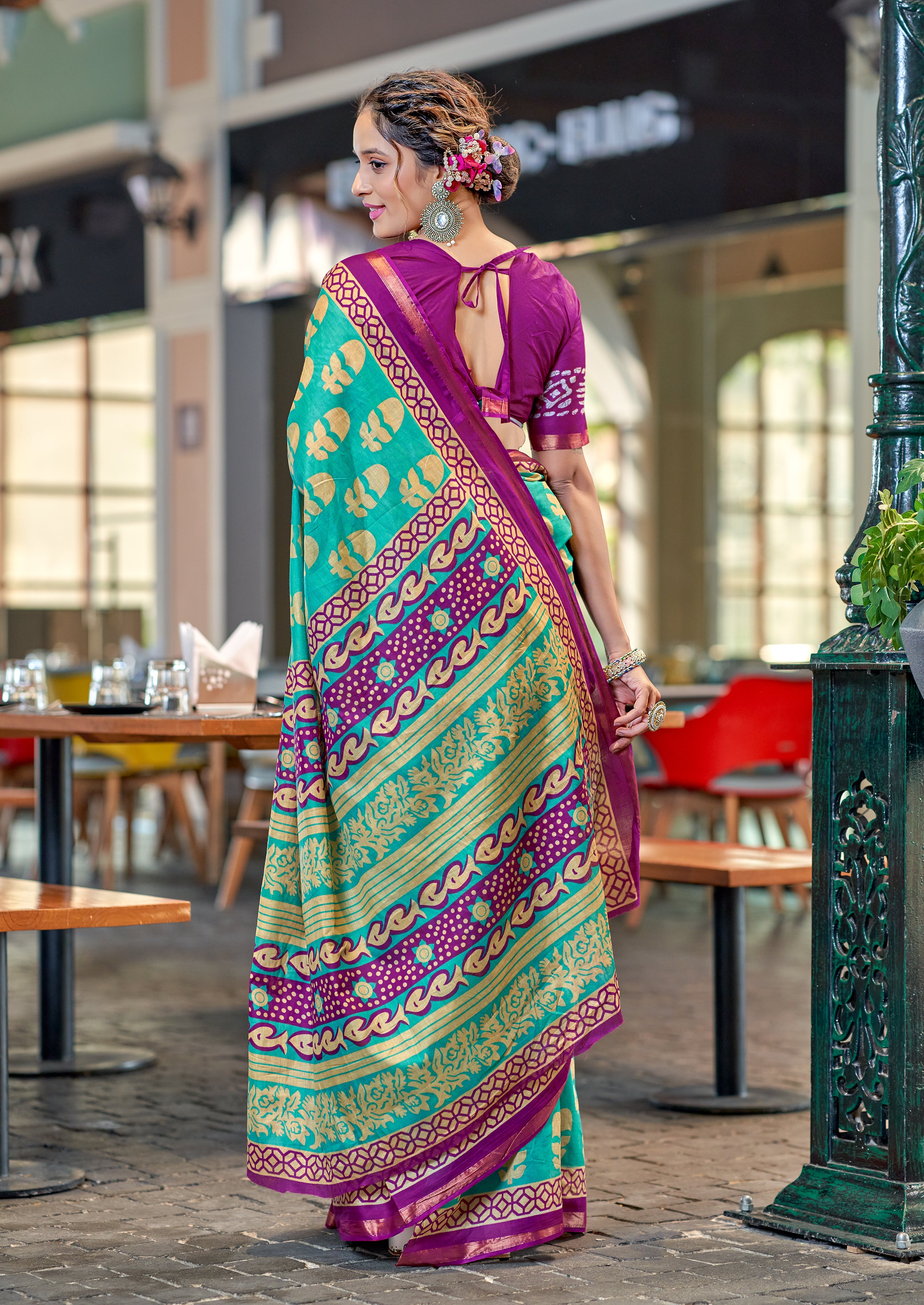 Charming 1-Minute Ready To Wear  Mul Cotton Digital Printed Saree