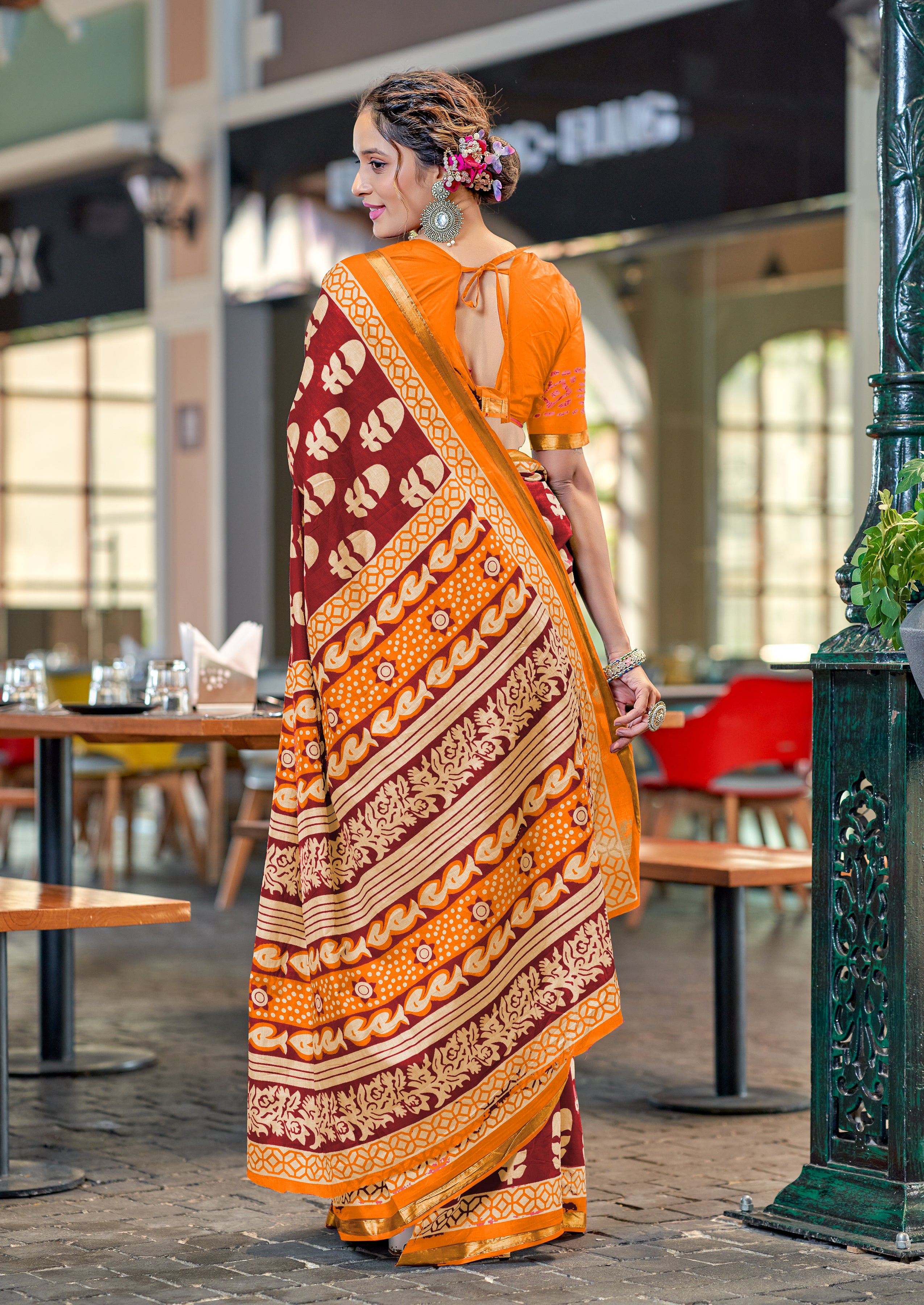 Fanciful 1-Minute Ready To Wear Mul Cotton Digital Printed Saree