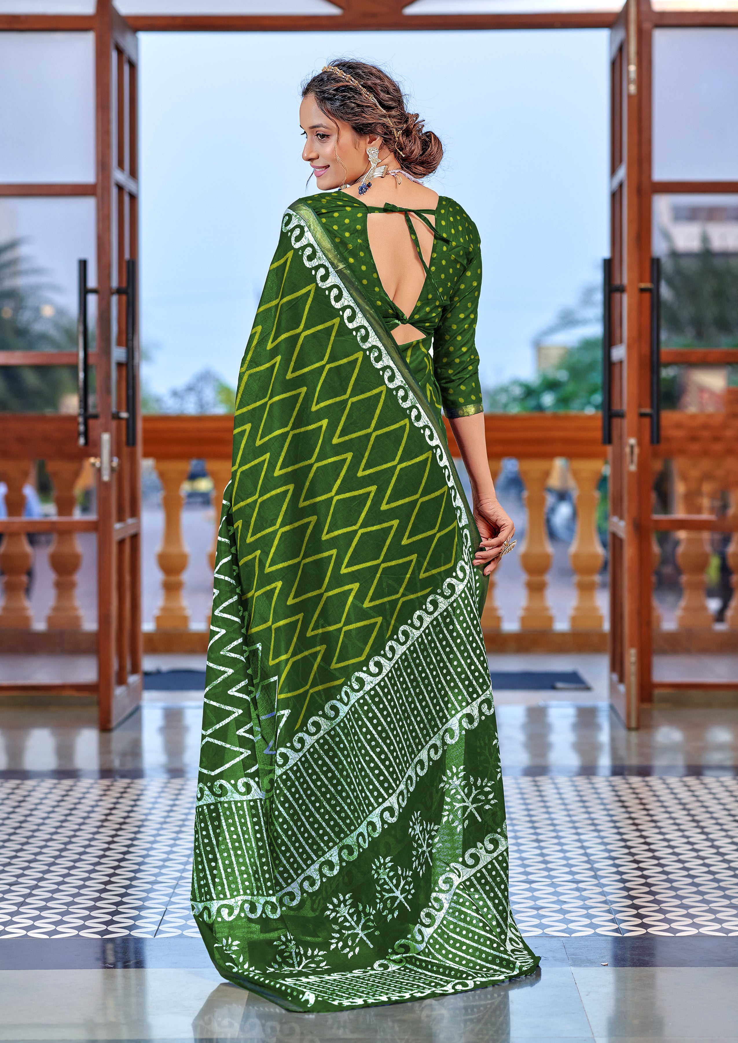 Alluring 1-Minute Ready To Wear Mul Cotton Digital Printed Saree