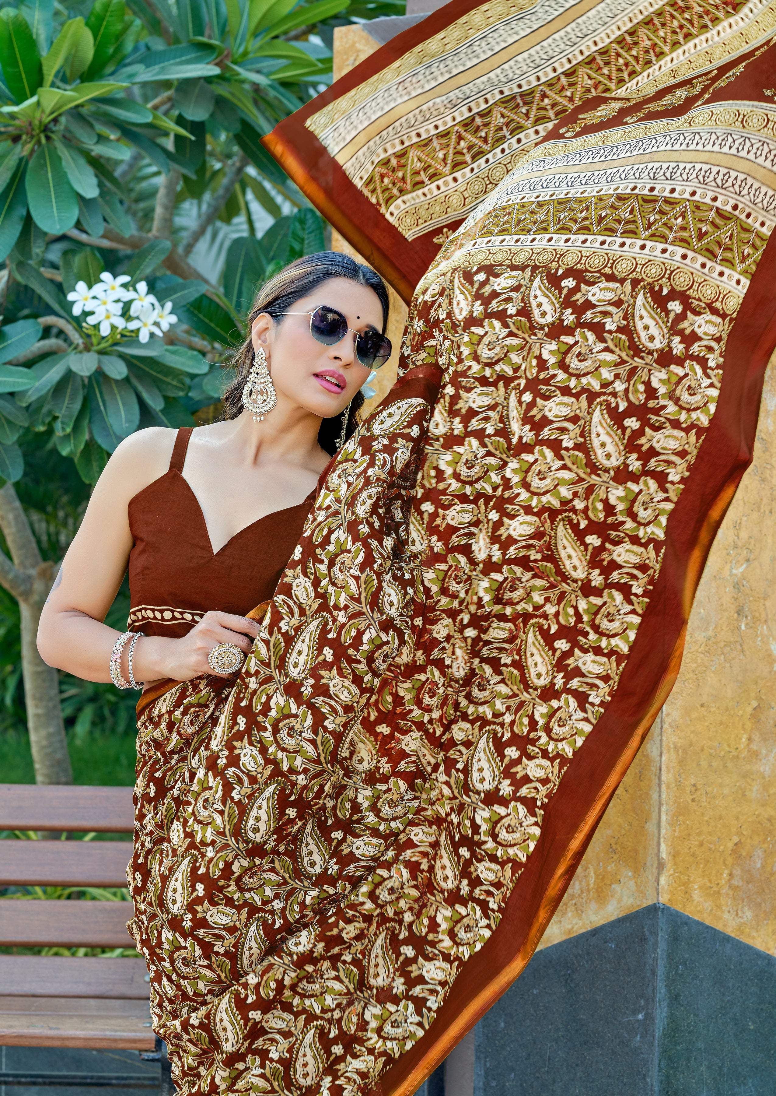 Piquant 1-Minute Ready To Wear Mul Cotton Digital Printed Saree