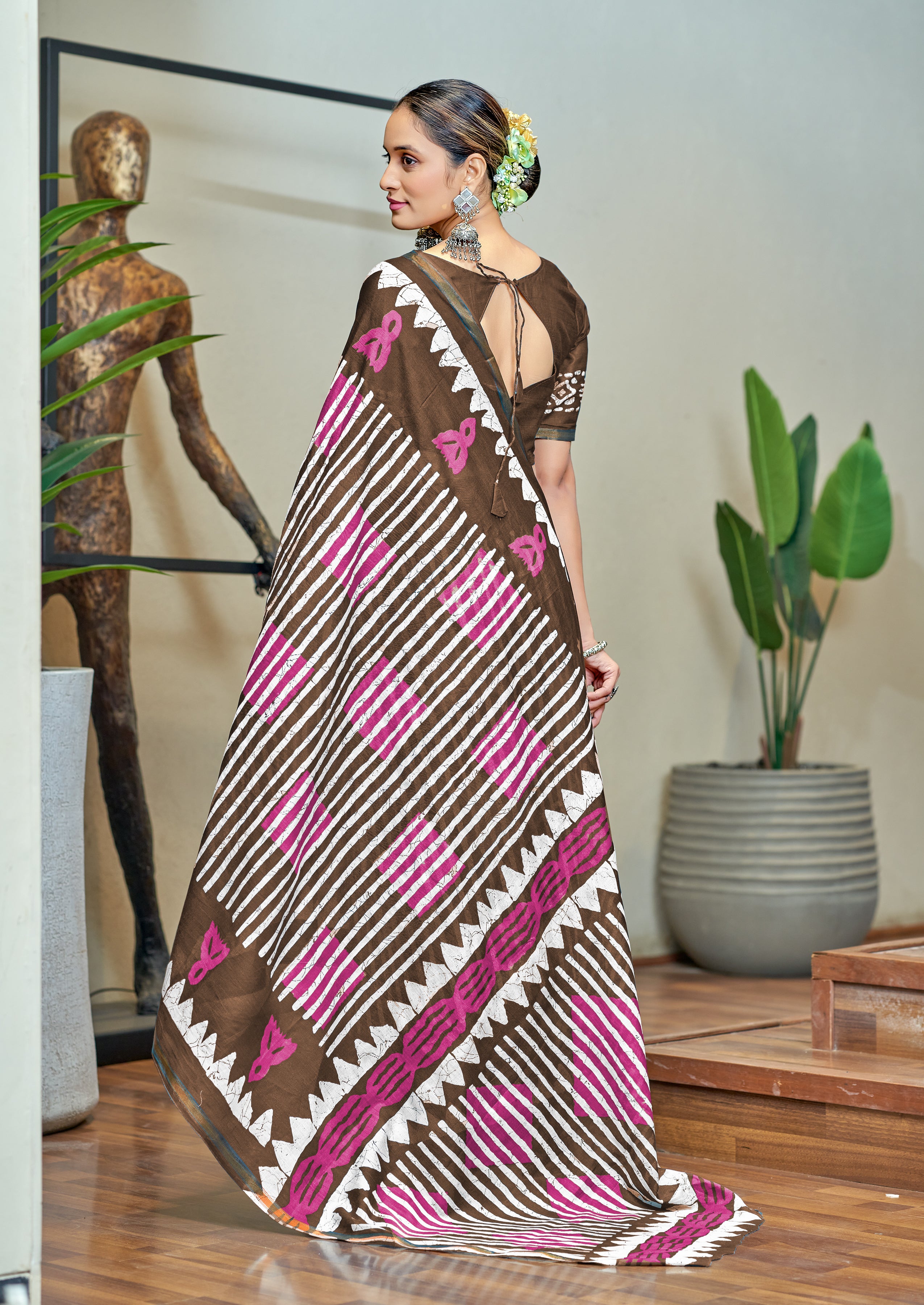 Prettiest 1-Minute Ready To Wear Mul Cotton Digital Printed Saree