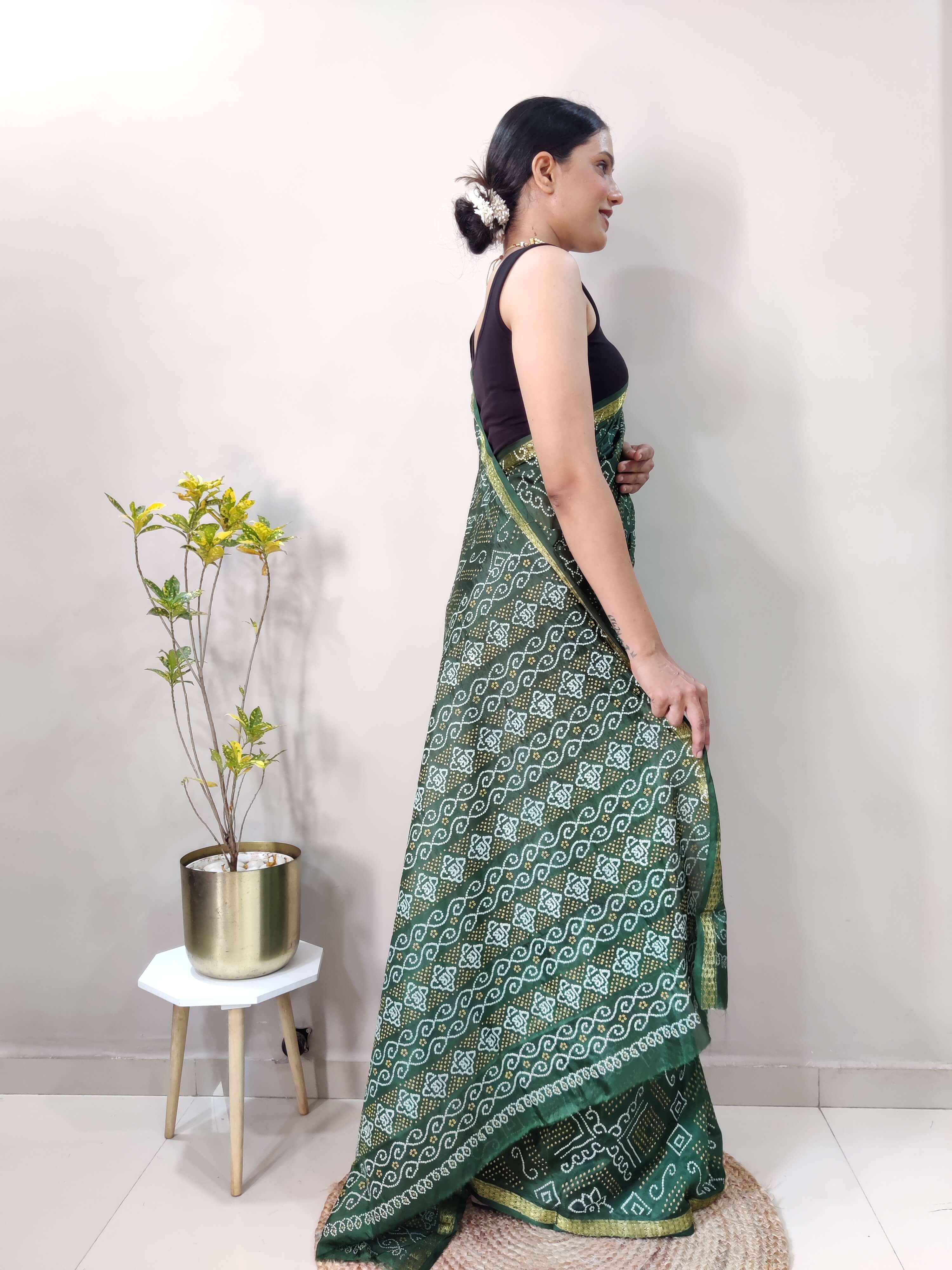 1 Min Ready To Wear Saree In GREEN Bandhani With All Over Boder