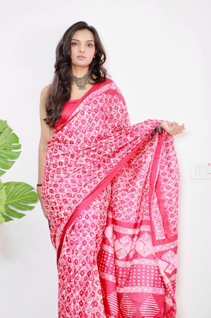 Pink Hand Block  Print Soft   Mal Mal Cotton Sarees With Running Blouse