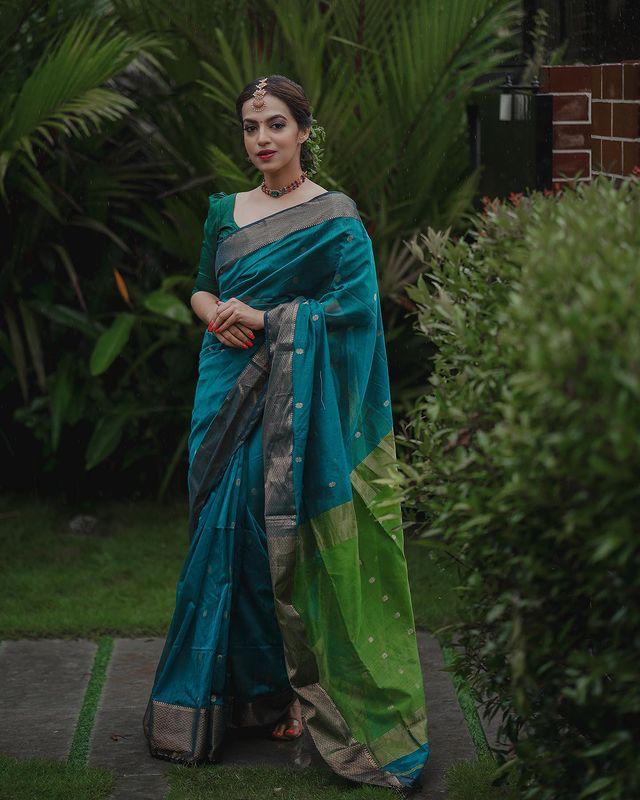 Rama Green Pure Banarasi Silk Saree